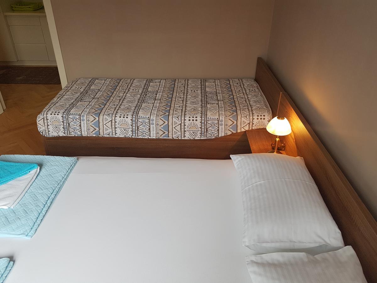 Apartment Simic Valjevo Buitenkant foto